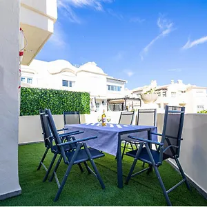 Sunstay Seaside Flat I Puerto Marina Apartment